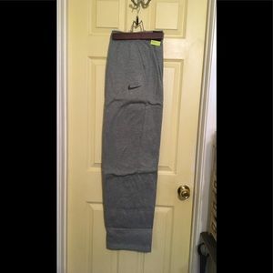 NWT Nike Therma Men’s Training Pants